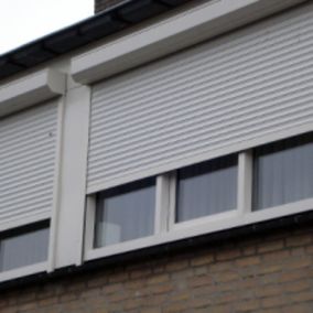 Rolluik plaatsen