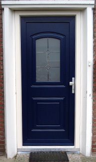 Klassieke blauwe voordeur