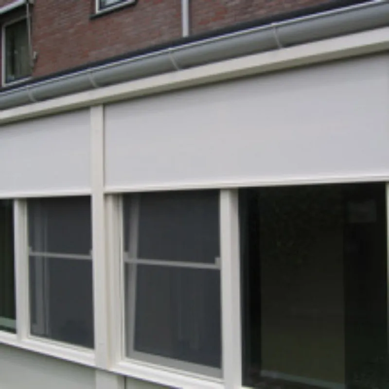 Wit rolluik